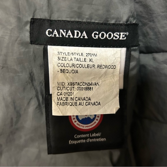 Canada Goose HyBridge Lite Jacket - Picture 7 of 16